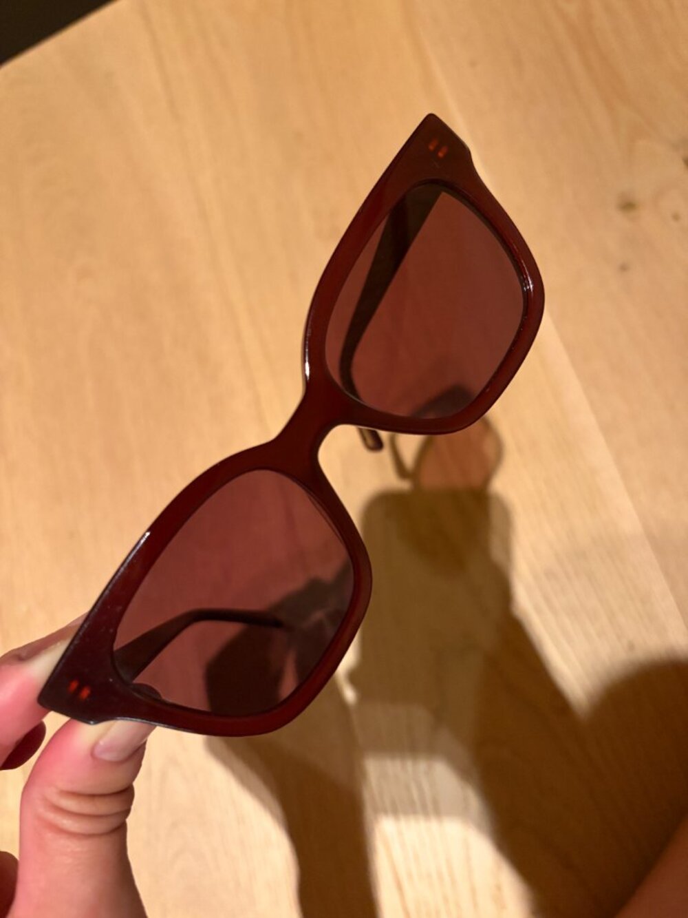 Madewell Pierport Red Frame Sunglasses with Brown Lenses - Picture 4 of 5